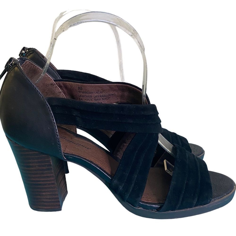 Tommy Bahama Lalai Black Leather and Suede Crisscross Chunky Block Heel Sandal - Picture 5 of 16